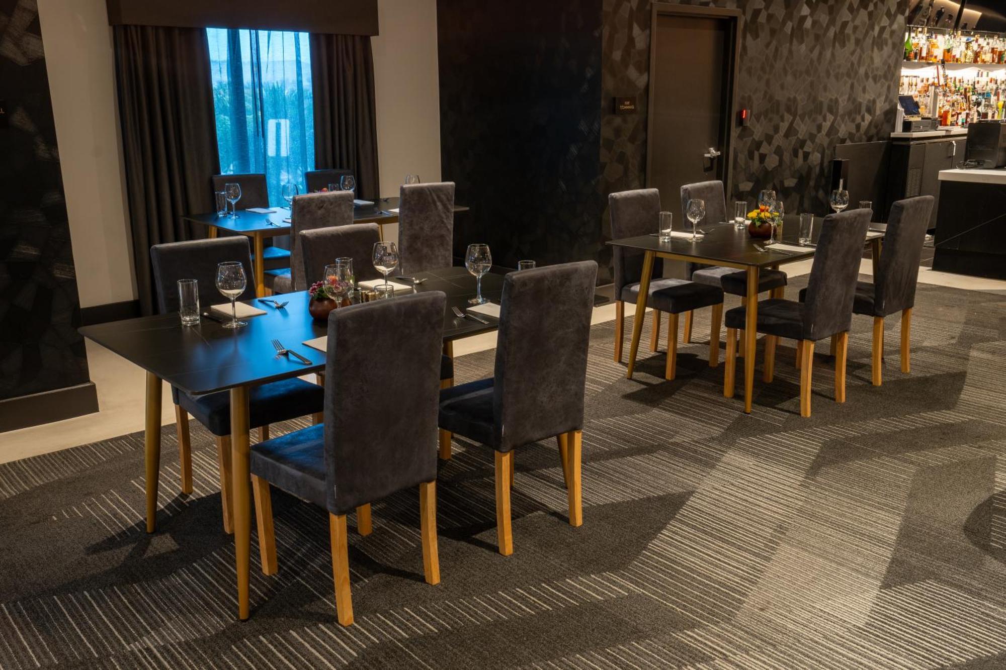 Champions Club And Hotel, Houston Westchase ภายนอก รูปภาพ